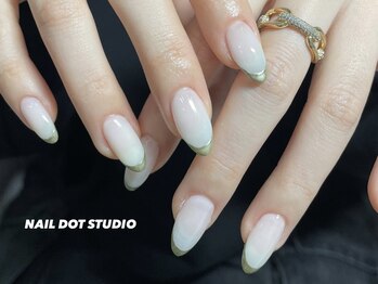ネイルドットスタジオ 堺筋本町(NAIL DOT STUDIO)/ベースありフレンチ