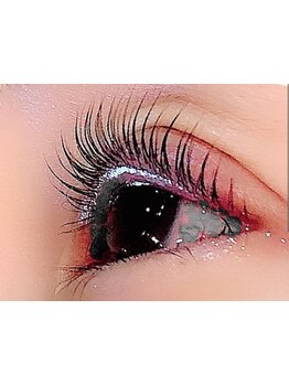 ナチュラル上品な目元にしたい