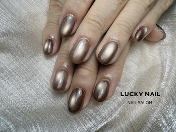 ラッキーネイル(LUCKY NAIL)/