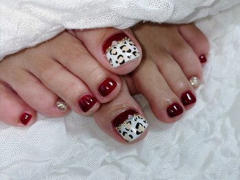 コロミネイル(colome nail)の写真/季節合うデザインとカラー豊富さ。画像持ち込みOKのネイルで足元輝く☆