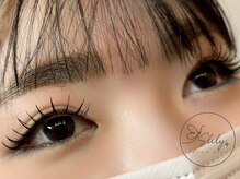 エスリリープラス(SLily+)/【マツエク/フラットラッシュ】