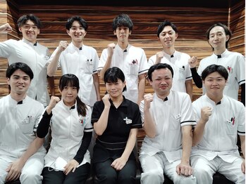 関内伊勢佐木整骨院/国家資格者が施術