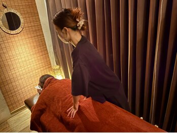 トトリラクゼーション 天神2号店の写真/国体道路沿い・天神駅近で通いやすい♪年中無休・朝9時半～夜遅くまで営業！好きな時に施術が受けられる◎