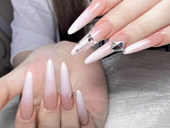 キャンディーネイル(candy nail)の写真/【スカルプ長さだし】ワンカラー¥10900/デザイン持ち込み¥14000★韓国パーツの種類も豊富で選び放題!!