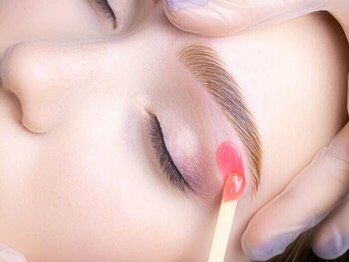 ウル(ULU)の写真/眉メイクのお悩み解決！“アイブロウWax”で自眉を活かした自然な垢抜け眉へ♪メンズ利用も大歓迎◎