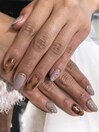 秋人気のべっ甲ネイル