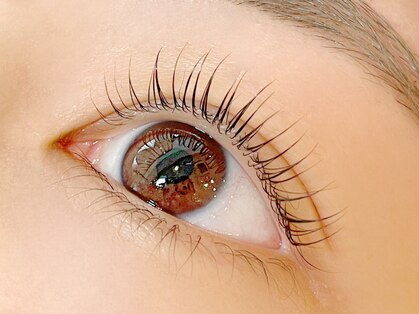ニコットラッシュ 神戸マルイ店(nicott lash)の写真
