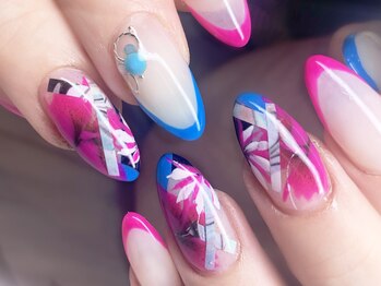 サロン ド ワカ(Salon de WAKA)/