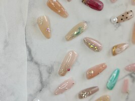 シンプルネイル×ミスネイル