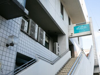 ブロッサム(Blossom)/Blossomは2階です
