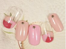 オハナレイ LEALEA FITNESS&SPA 東戸塚店内/大人デザインブロッキングネイル