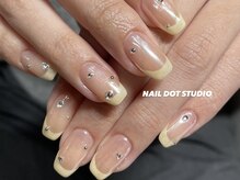 ネイルドットスタジオ 堺筋本町(NAIL DOT STUDIO)/イエローネイル