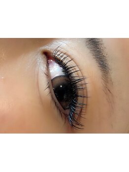 ボリュームのある目元にしたい