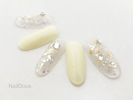 キラキラネイル