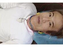 トムズ(Tom’s)/太田弘樹さんに美容鍼♪