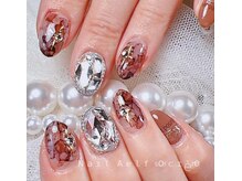 ネイルエルフ(Nail Aelf)/【三郷】天然石ニュアンス