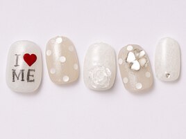 I love me ネイル　¥8100