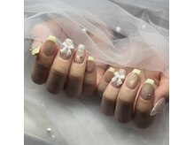 エイティスト(8ist)/バターイエロー