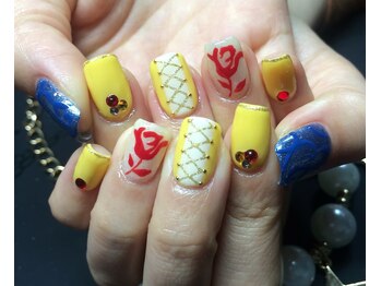 リエル(Riel)/プリンセス風オーダーネイル☆