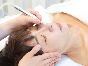 サイセイ(SAISEI)の写真/毛穴汚れゴッソリ【毛穴ハイドラ洗浄★¥6980】自社開発の化粧品だから他と結果が違う！