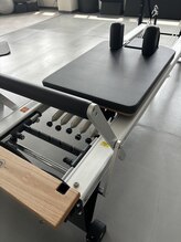 ドットナナナナ(.77)/【堺・なかもず／ピラティス】