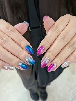 メタリックなアシンメトリー♪