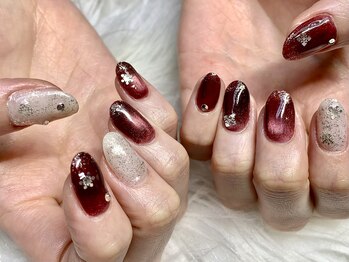 ブルーネイル(Blue Nail)