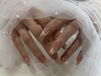 Nailsalon Rendezvousの写真/繊細な色味の重なりや質感を丁寧に表現し、さりげないおしゃれを引き立てるシンプル系デザインが得意です♪