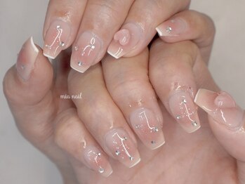 ミア 学芸大学(mia)/チーク＋フレンチライン