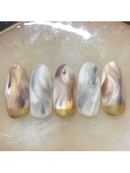 ヘアーアンドビューティー ルーツ(#roots)/