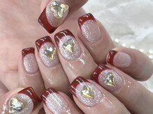 ハニービービー(Honey Bee Bee)/ラメ+フレンチネイル