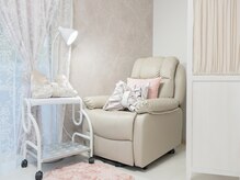 フットももちろんできます！専用のリクライニングチェアで快適♪