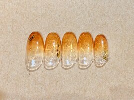 ベージュ透けグラデ