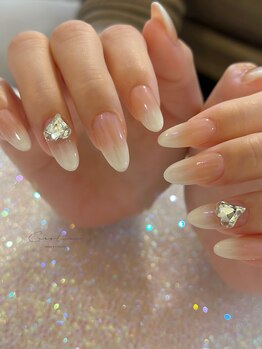 ドットハルネイル(.HALnail)/ビジュー&グラデーションネイル