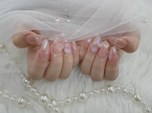 チャロム(Charom)/うるちゅるキラキラネイル