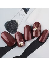 ラ カゼッタ(La casetta)/シンプルボルドーパールネイル