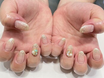 クォーターリゾートネイル(QUARTER RESORT nail)/パールビジューネイル☆
