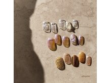 シルニー リム(Silny rim)/アシンメトリーニュアンスネイル