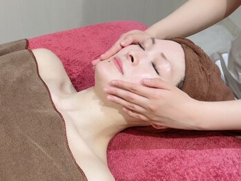 美肌脱毛エステサロン ベール 昭島店/3D小顔リフト導入店♪