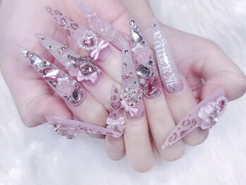 ブルームビューティ― 新宿(Blooｍ Beauty)の写真/気軽に行けるカジュアルサロンで、個性派ネイルを思いっきり楽しもう！つけ放題メニューが充実☆