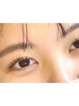 ゆったり空間で施術が受けられるサロン