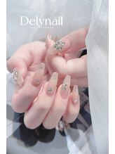 デリーネイル(Dely_nail)/華やかなビジューネイル