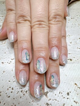 ビューティフルムーン ネイル 本厚木(Beautiful Moon Nail)/ラメグラ