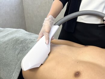 シャイン 宇部店(SHINE)の写真/《今、若者を中心に話題のメンズ脱毛!》当店1番人気髭脱毛¥13000が今だけ無料!24時まで営業♪