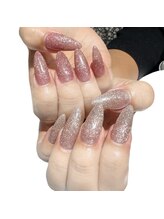 グローネイルズ(Glow Nails)/