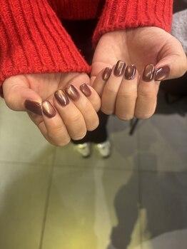 エス(es)/マグネットネイル