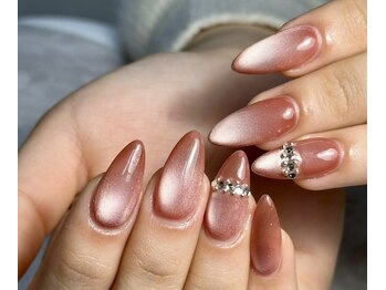 マグワンカラーネイル