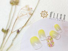 ネイルアンドアイラッシュ ブレス エスパル山形本店(BLESS)/かわいい押し花ネイル♪