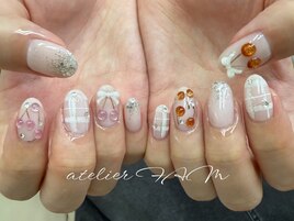 チェックさくらんぼネイル