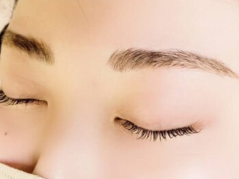 アドラブル バイ ラッシュアンドブロウ(Adolovele by lash&blow)の写真/【OPEN記念】ブロウラミネーション￥5500☆眉毛パーマとアイブロウスタイリングで理想の美眉に♪